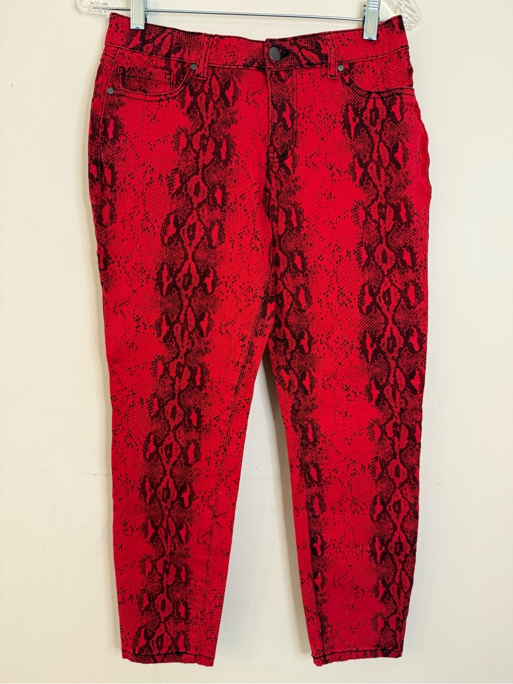 d. jeans red & black snake skin pattern retro 80s ankle length jeans SZ 6P